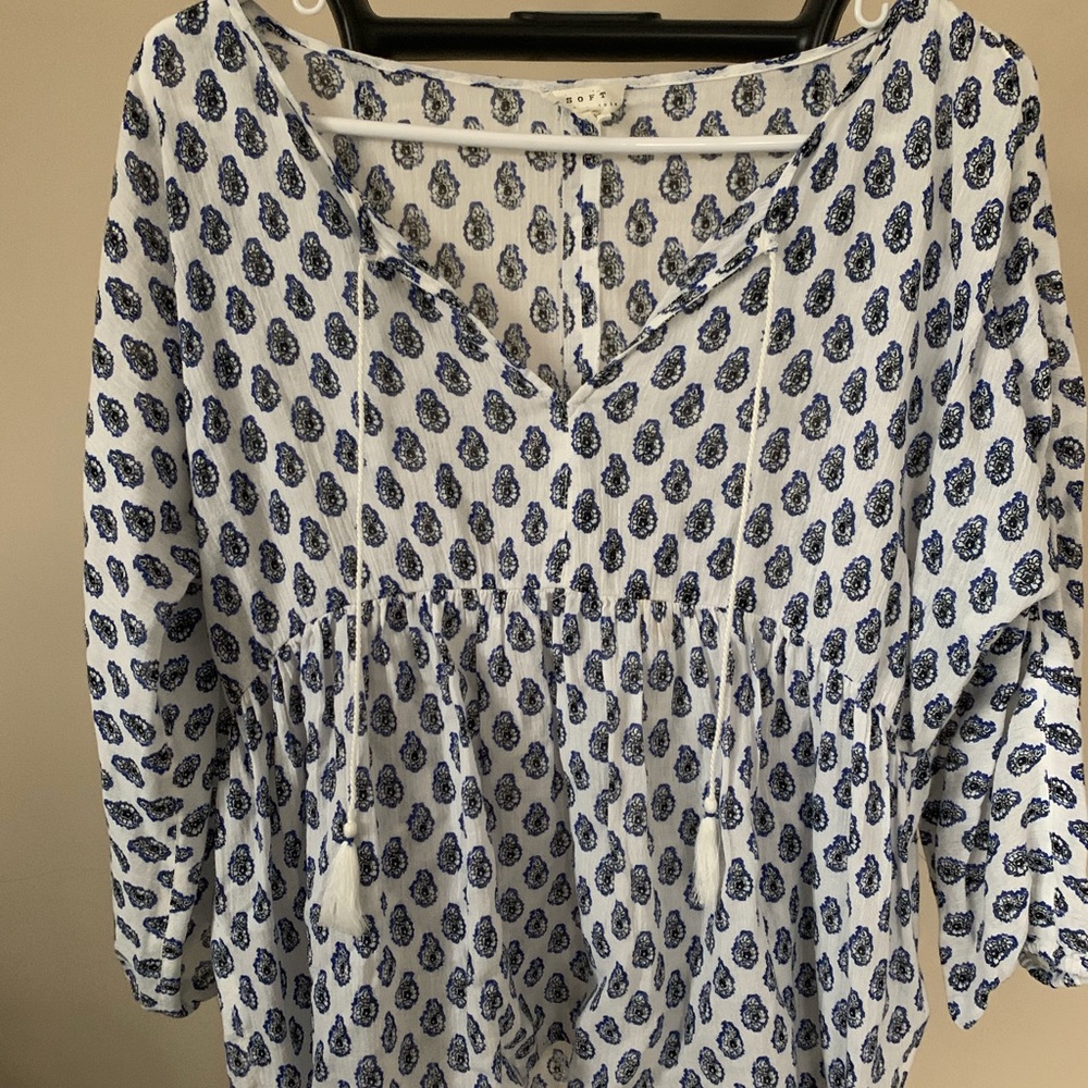 Women’s soft Joie peasant top